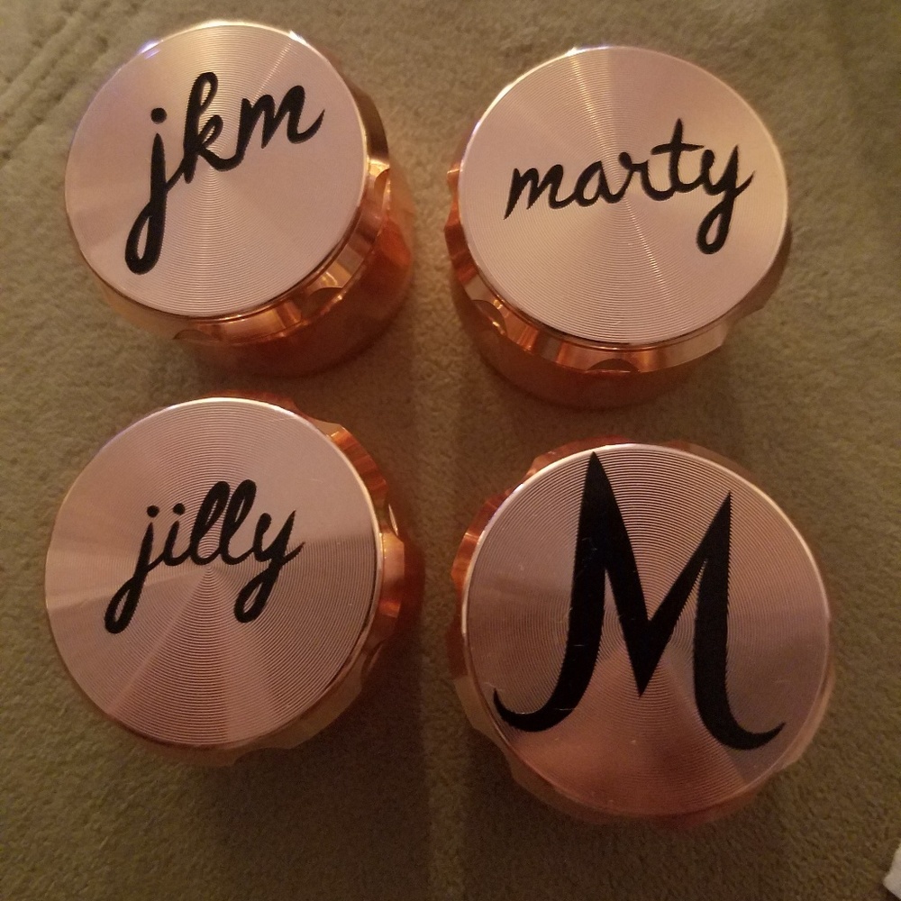 Rose Gold Grinder